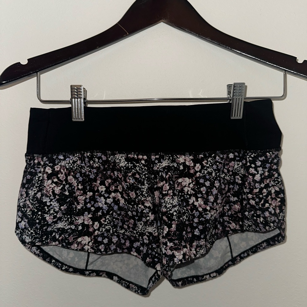 Lululemon flower shorts, speed ups, size 2